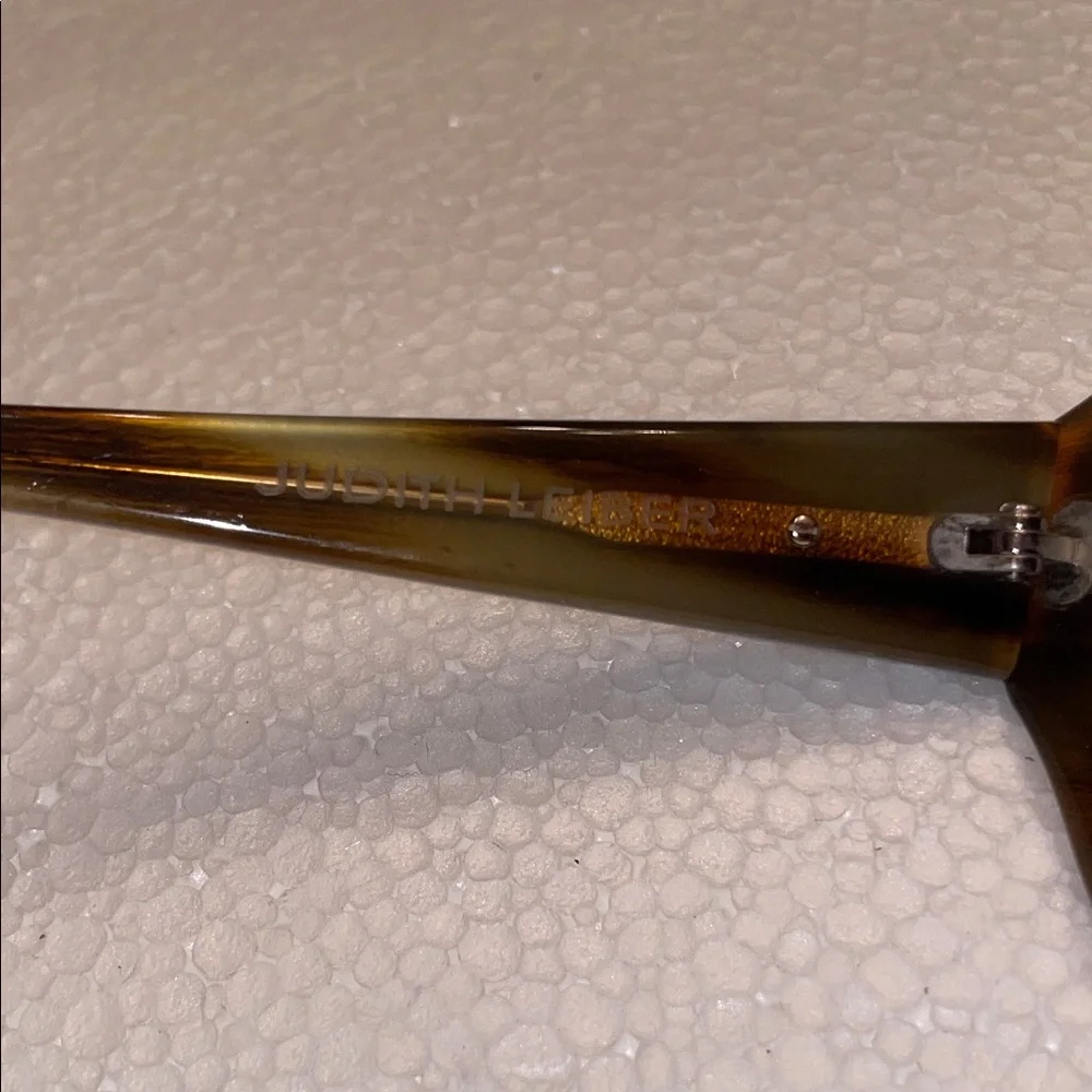Chic Judith Leiber Black and Brown Women's Sunglasses